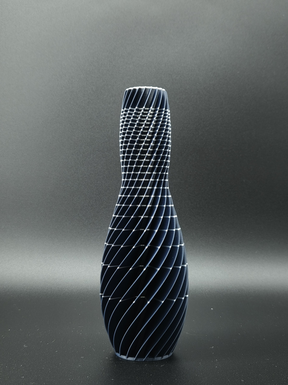 quelia Spiral 20 cm, Mitternacht & Silber Silk, Exemplar C, Ansicht 1