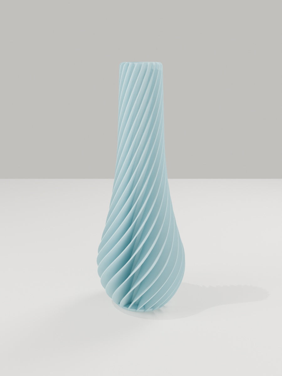 Spiral Vase No. 02 in Eisblau – quelia Dekovase aus dem 3D-Druck