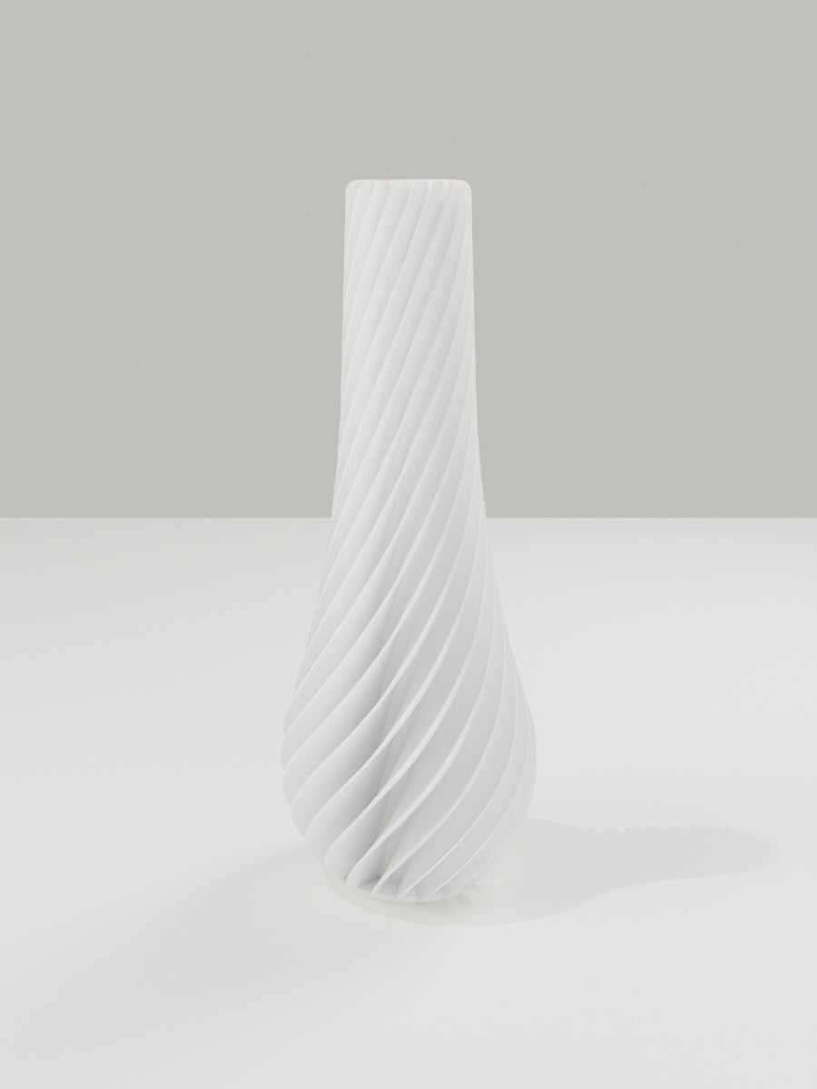 Spiral Vase No. 02 in Elfenbeinweiß – quelia Dekovase aus dem 3D-Druck