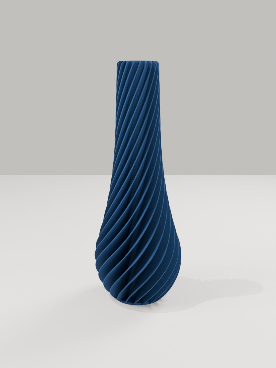 Spiral Vase No. 02 in Marineblau – quelia Dekovase aus dem 3D-Druck