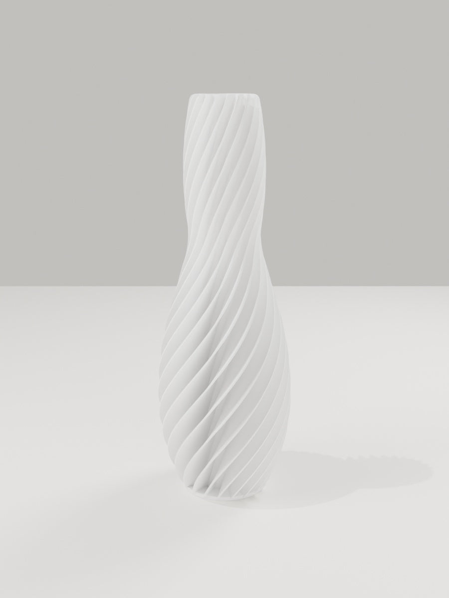 Spiral Vase No. 04 in Elfenbeinweiß – quelia Dekovase aus dem 3D-Druck