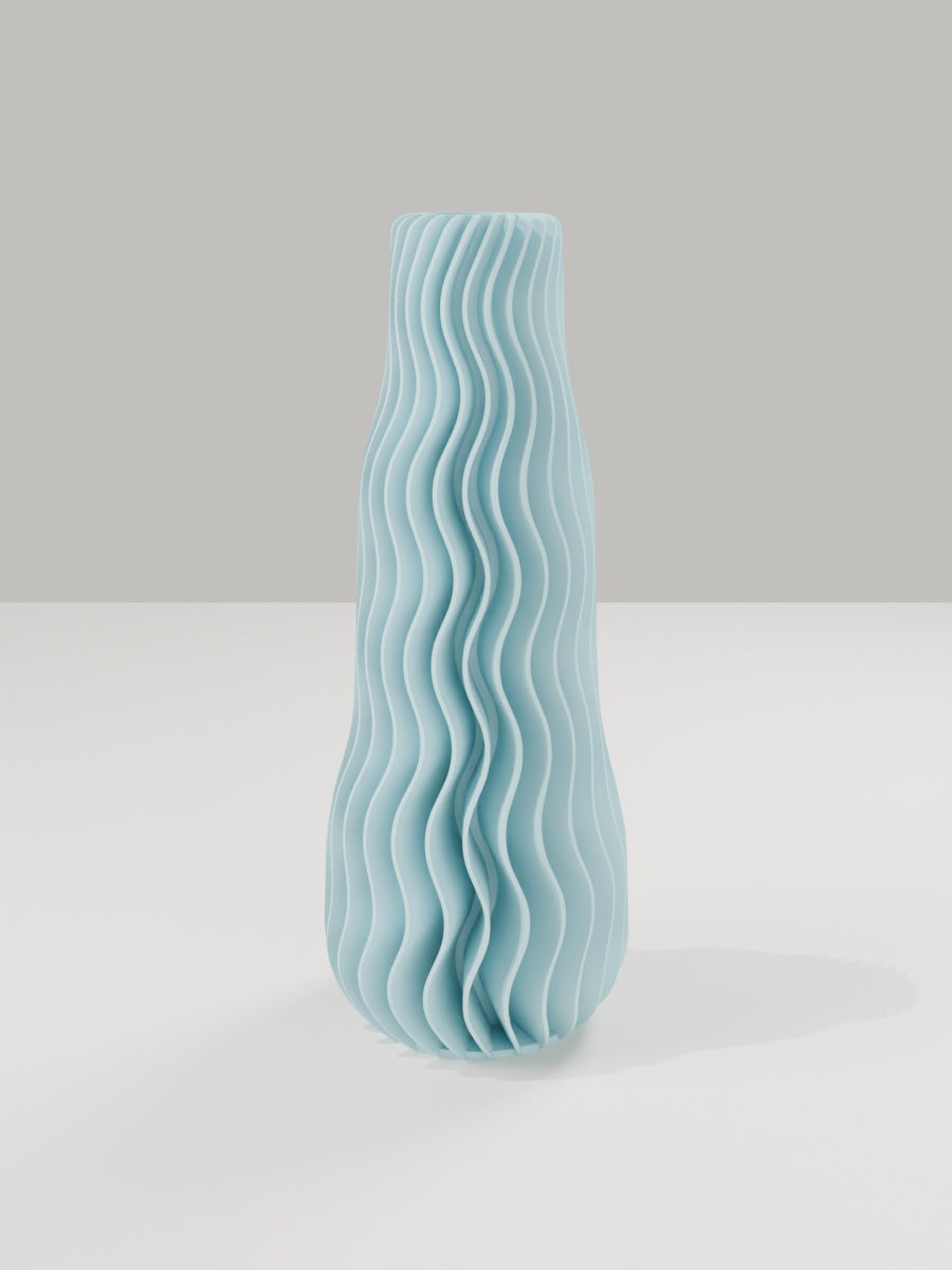 Wave Vase No. 01 in Eisblau – quelia Dekovase aus dem 3D-Druck