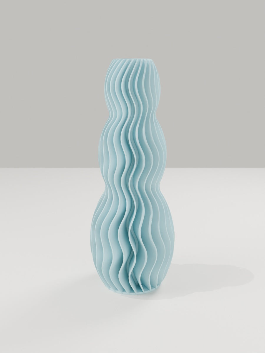 Wave Vase No. 03 in Eisblau – quelia Dekovase aus dem 3D-Druck